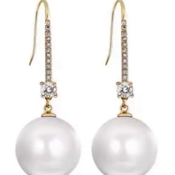 Gold Rhinestone and Pearl Drop Earrings - Picture 1 of 1